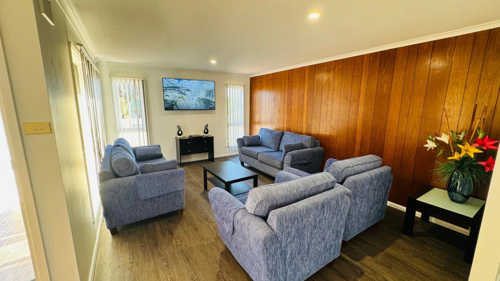 Clare Valley Motel Экстерьер фото