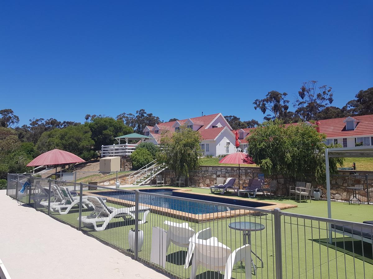 Clare Valley Motel Экстерьер фото