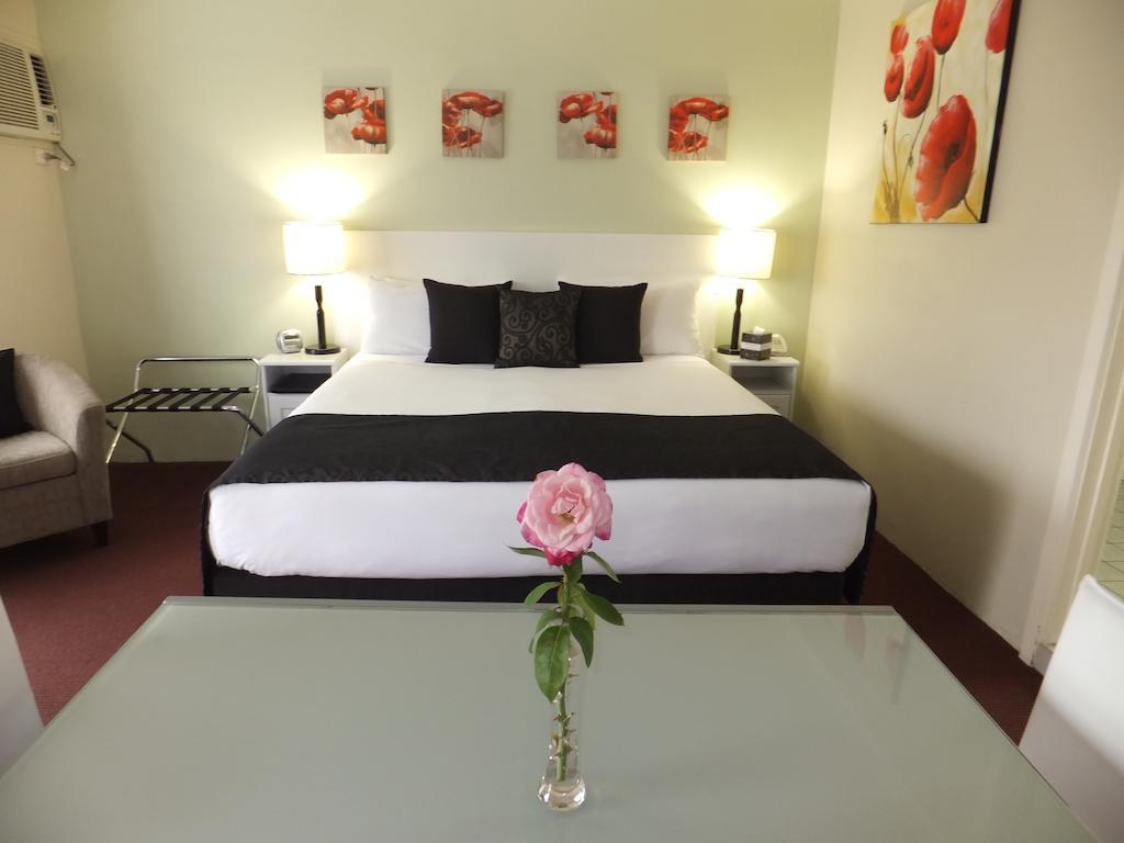 Clare Valley Motel Экстерьер фото