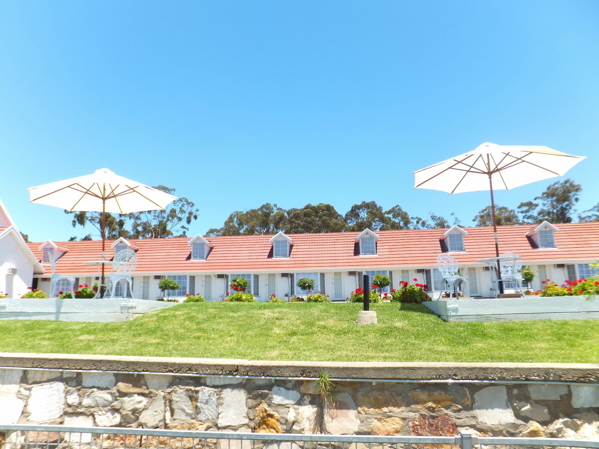 Clare Valley Motel Экстерьер фото